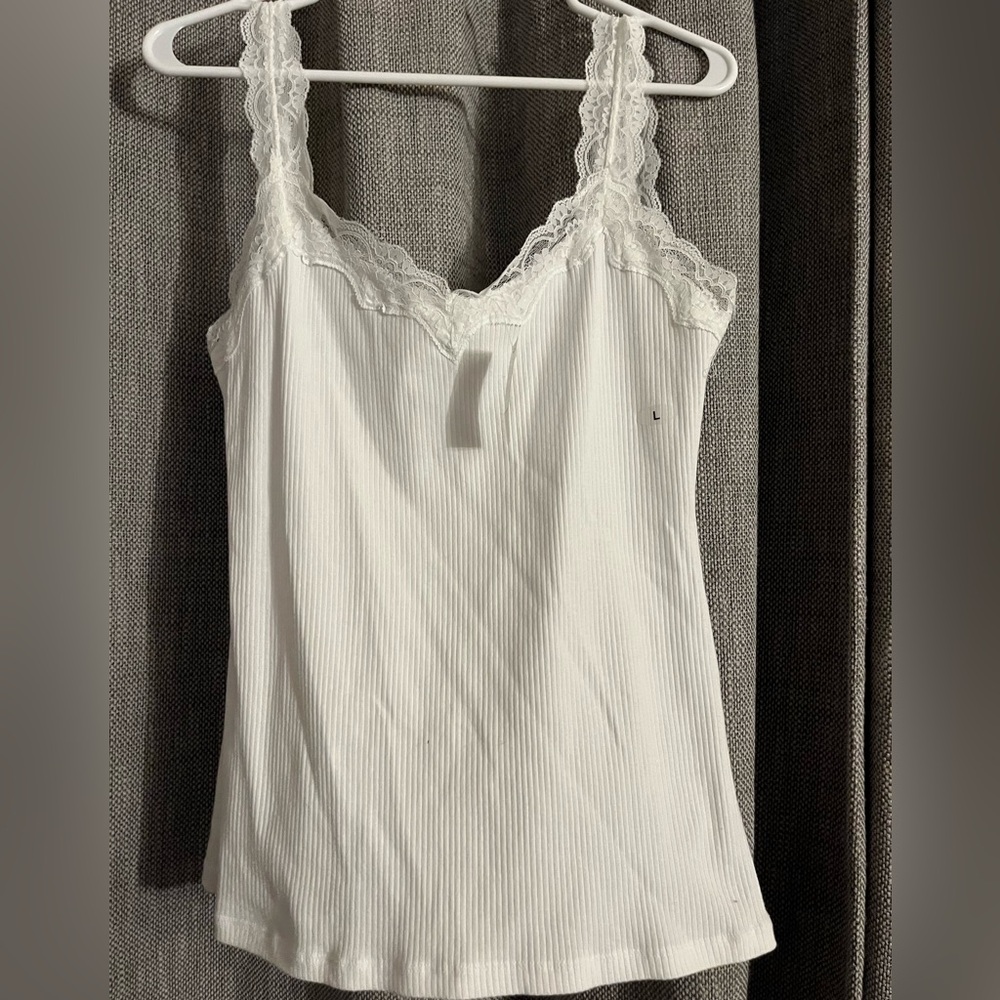 NWT- Women’s Maurice’s Lace Tank Top- White- L